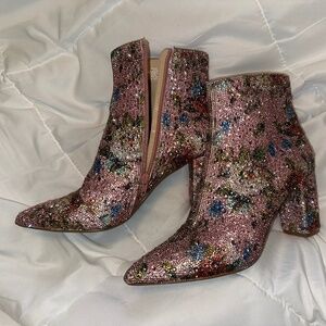 Betsey Johnson Cady pink rhinestone floral booties